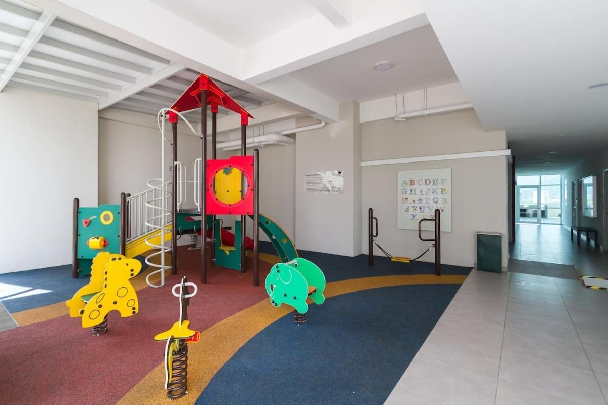 Deluxe And Feel Like A Home 1, 3-6 Pax ,Netflix, Georgetown Екстериор снимка